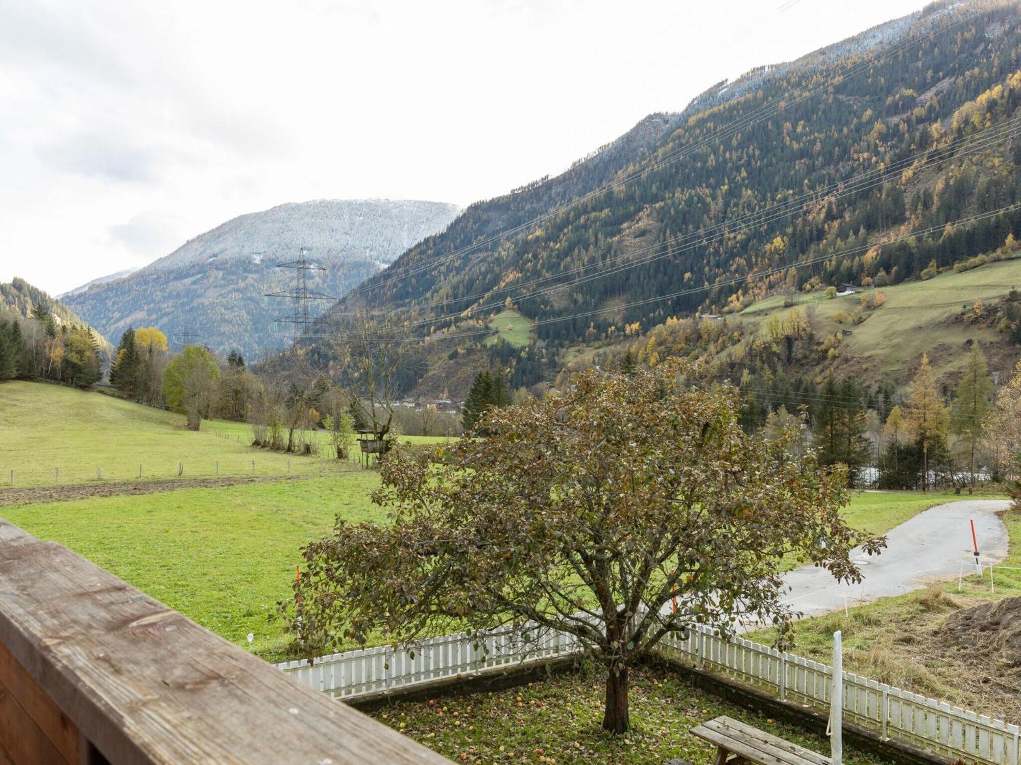 Apartment Near The Ski Area In Matrei Matrei in Osttirol Exterior photo